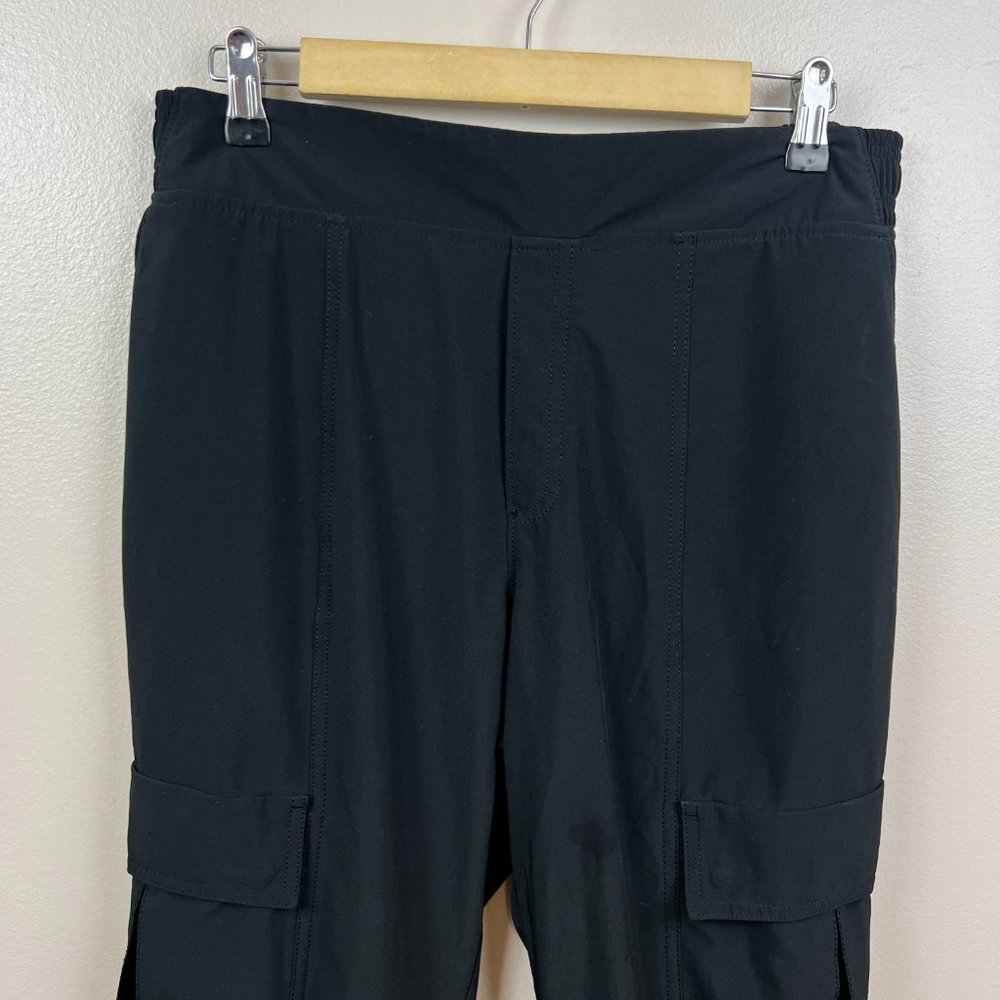 Athleta Chelsea Utility Jogger Pants Size 8 Black Cargo Athletic Travel Casual - Picture 5 of 13